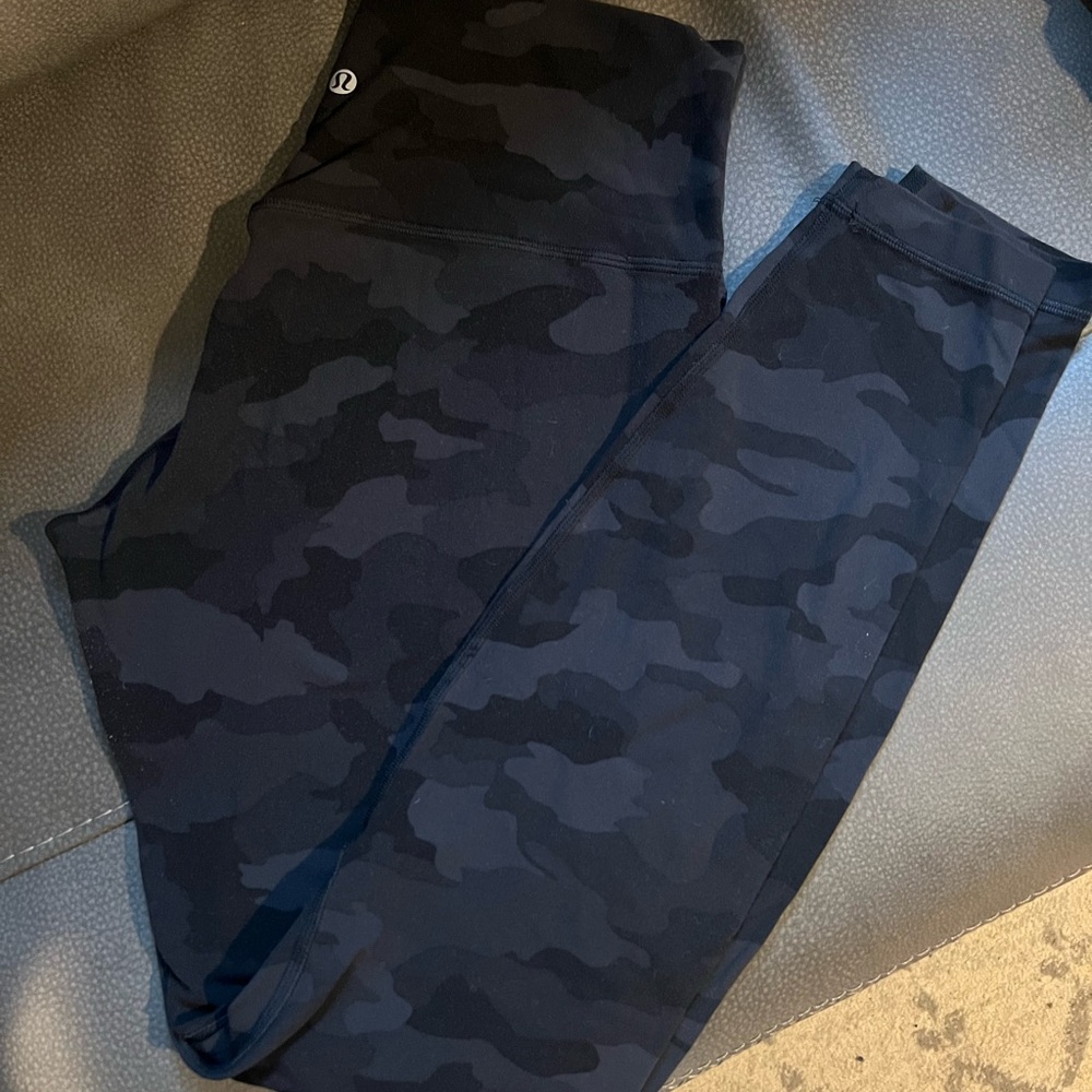 Lululemon Black Camo Align Leggings